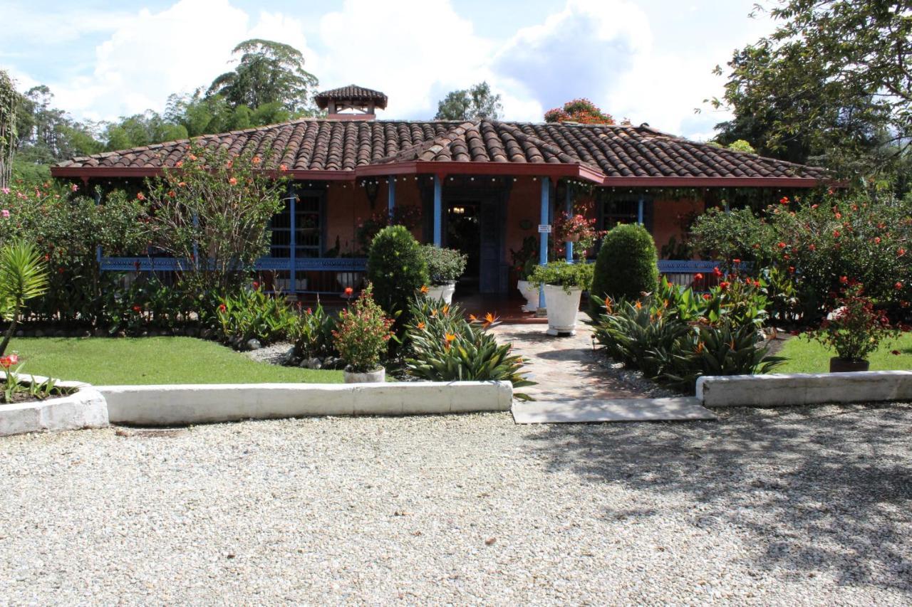 Ecohotel La Masia Llanogrande  Exteriör bild